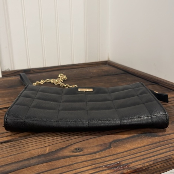 NWT Rachel Zoe Evie Black Quilted Crossbody Bag with Gold Chain strap - Picture 5 of 7